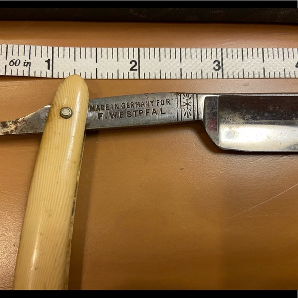 💛 Vintage Straight Edge Razor 💛 - Picture 2 of 3